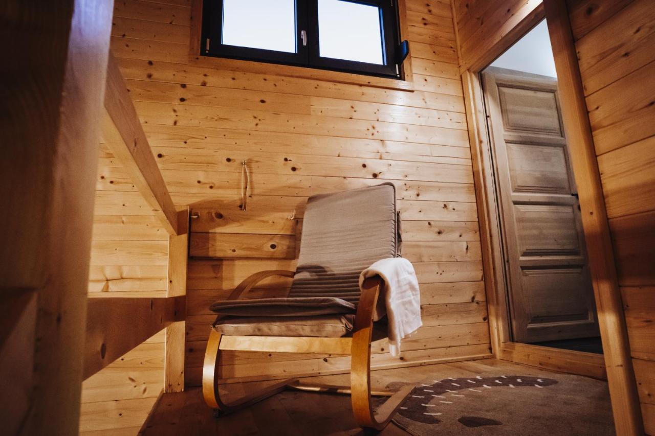 Holiday Home Nightswim Inn Vrbovec Extérieur photo