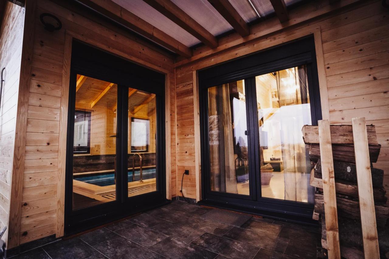 Holiday Home Nightswim Inn Vrbovec Extérieur photo