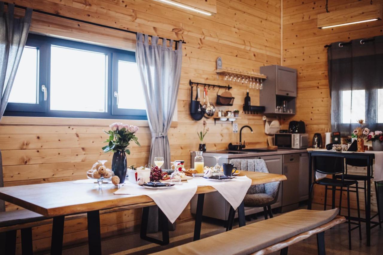 Holiday Home Nightswim Inn Vrbovec Extérieur photo